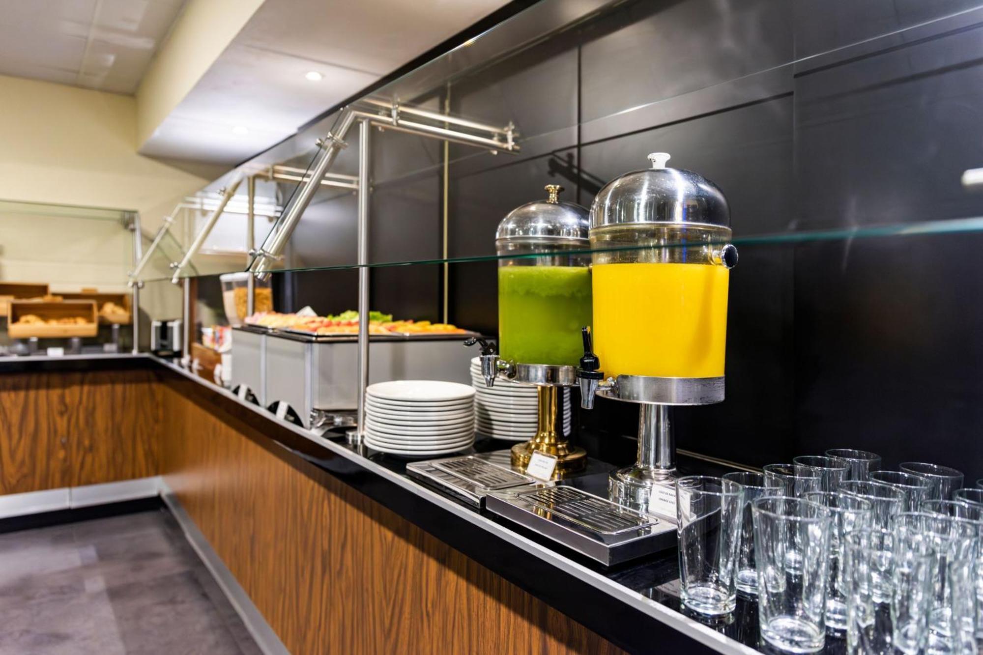 City Express Plus By Marriott Cali Colombia Extérieur photo