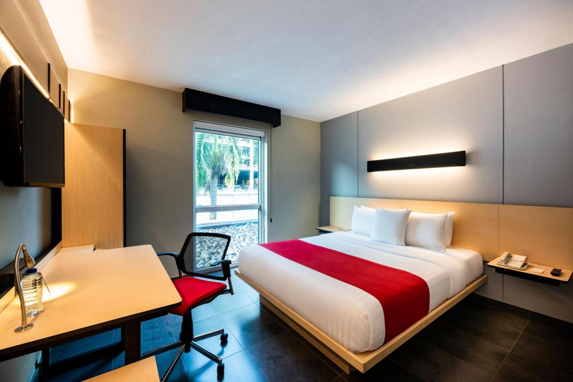 City Express Plus By Marriott Cali Colombia Extérieur photo