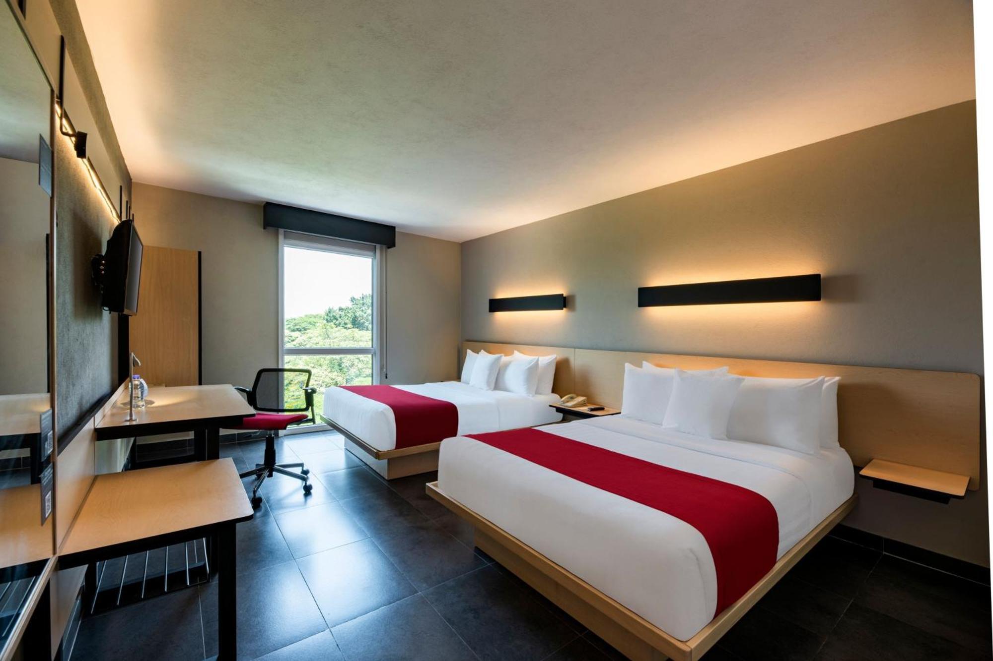 City Express Plus By Marriott Cali Colombia Extérieur photo