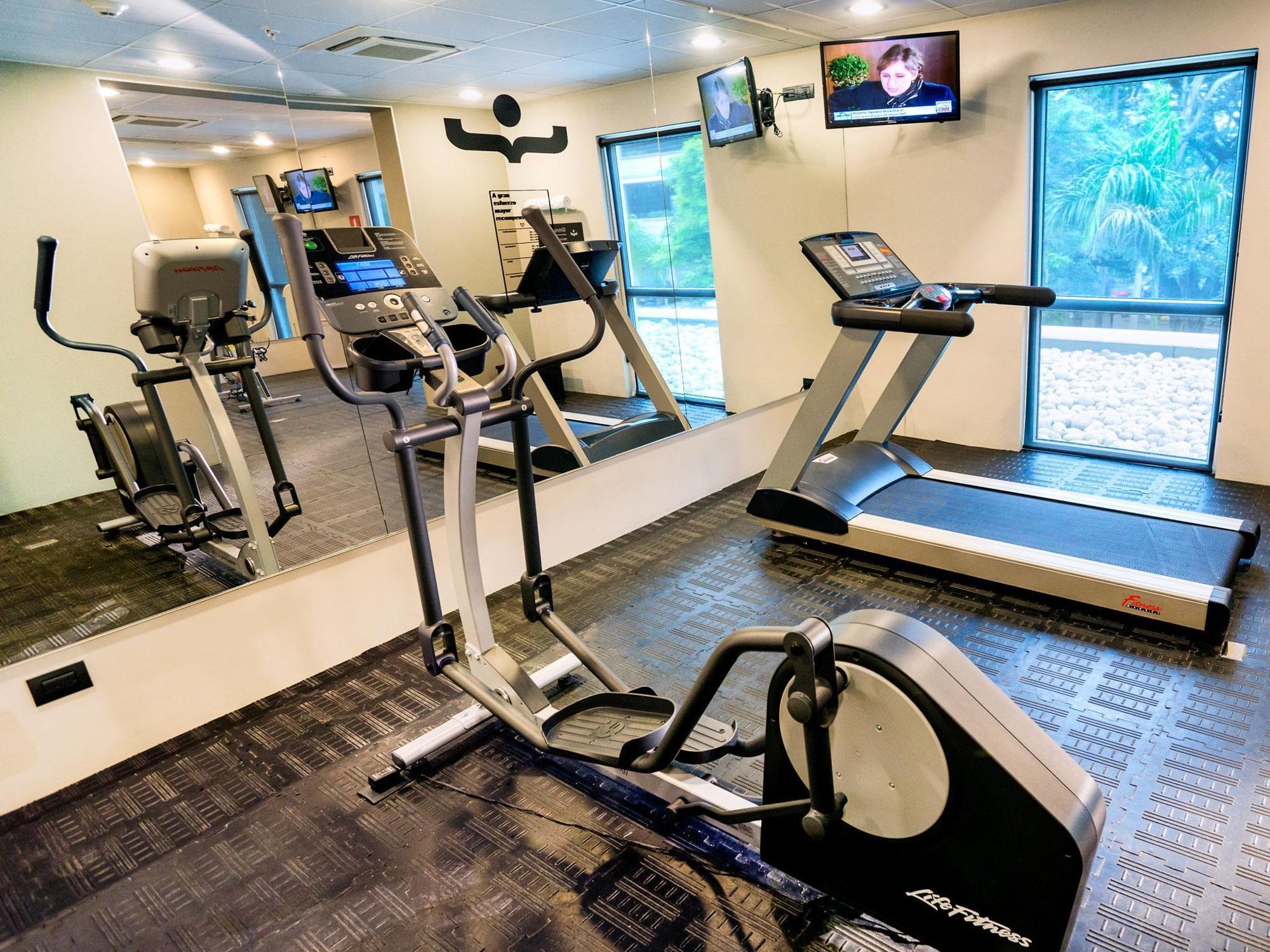 City Express Plus By Marriott Cali Colombia Extérieur photo